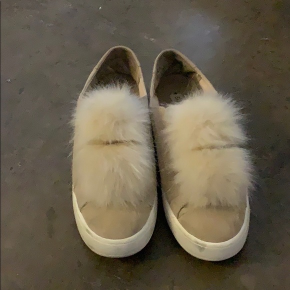 Steve Madden puff ball shoes!!! - Picture 2 of 3
